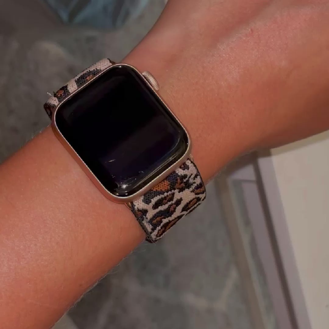 Apple watch 2025 leopard strap