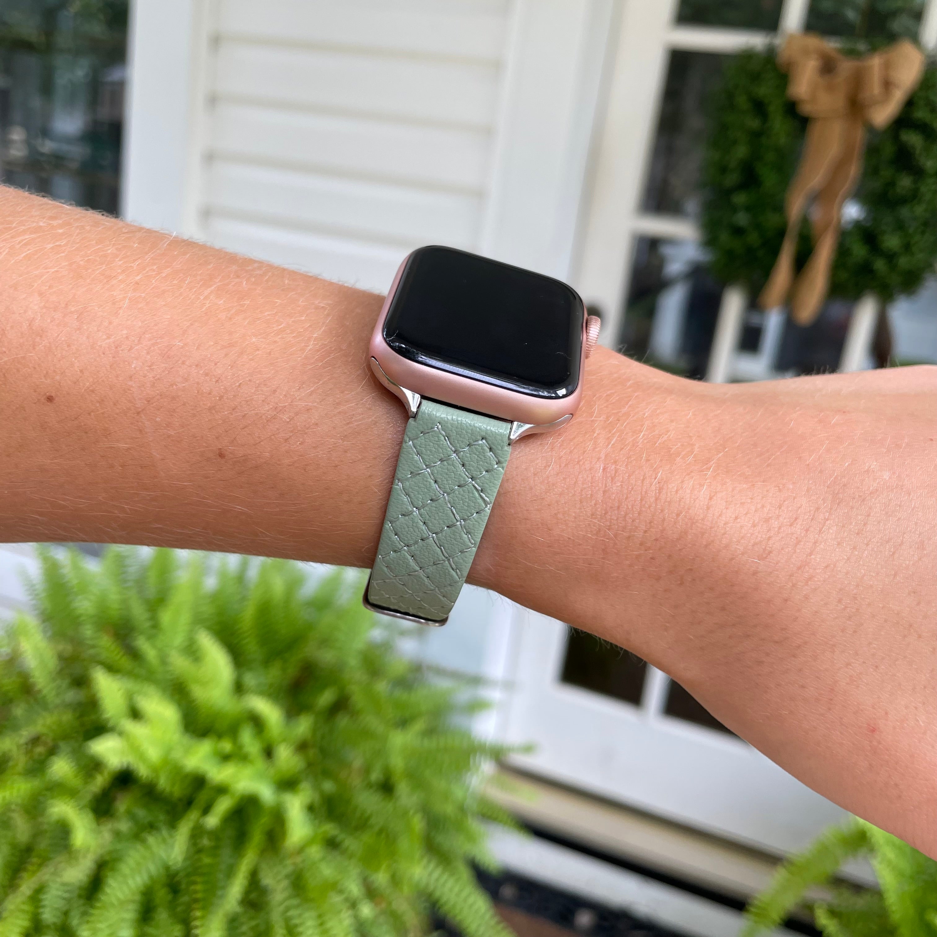 Sage green 2025 apple watch band